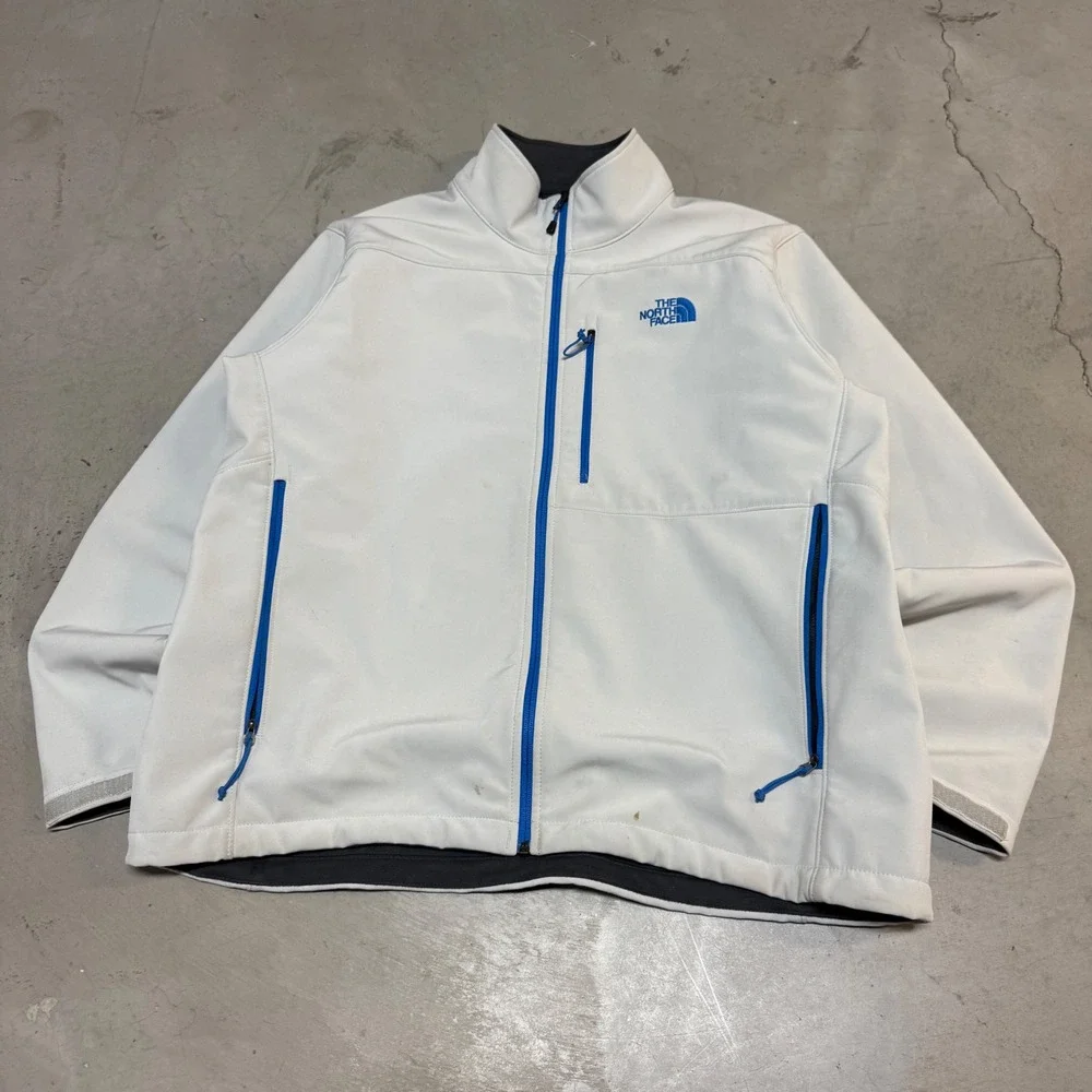 Vintage y2k White North Face Jacket‎
